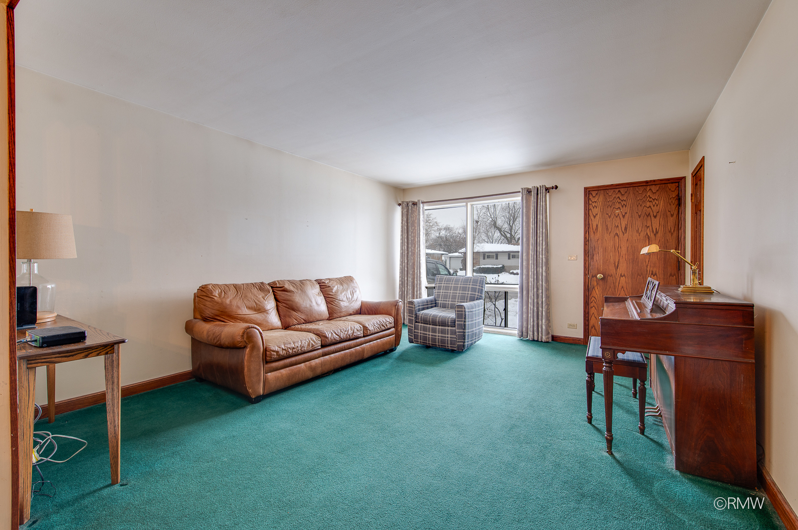 305 E Normandy Drive, Addison, IL 60101