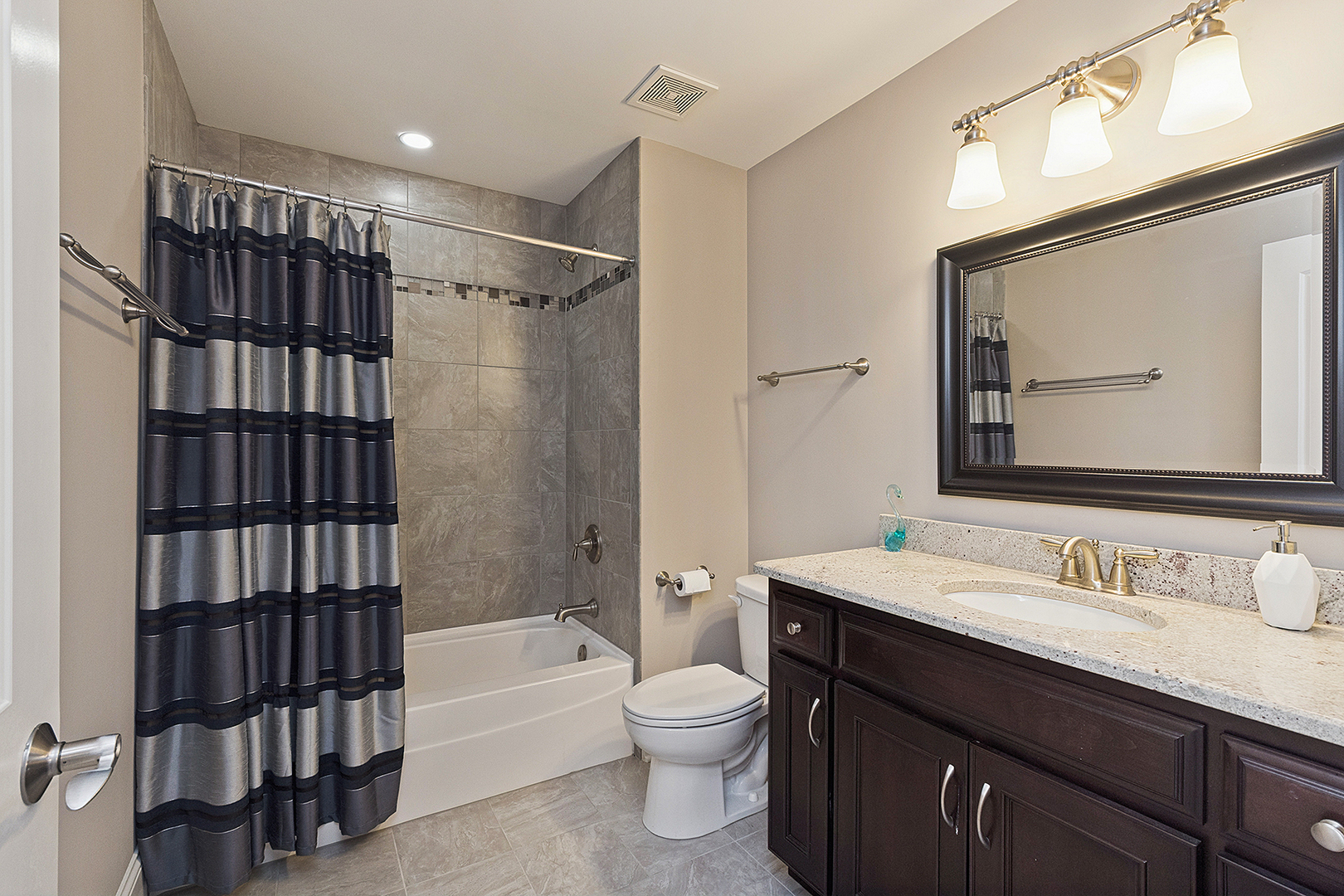 11701 Golden Gate Drive, Mokena, IL 60448