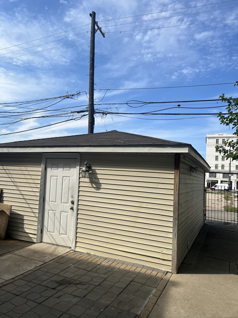 4920 W Monroe Street, Chicago, IL 60644