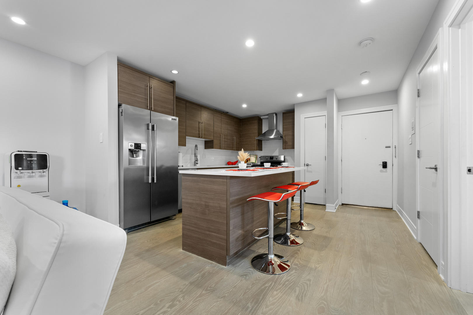 3109 Paris Avenue #204, River Grove, IL 60171