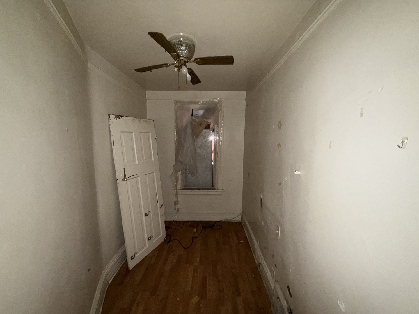 10547 S Corliss Avenue, Chicago, IL 60628