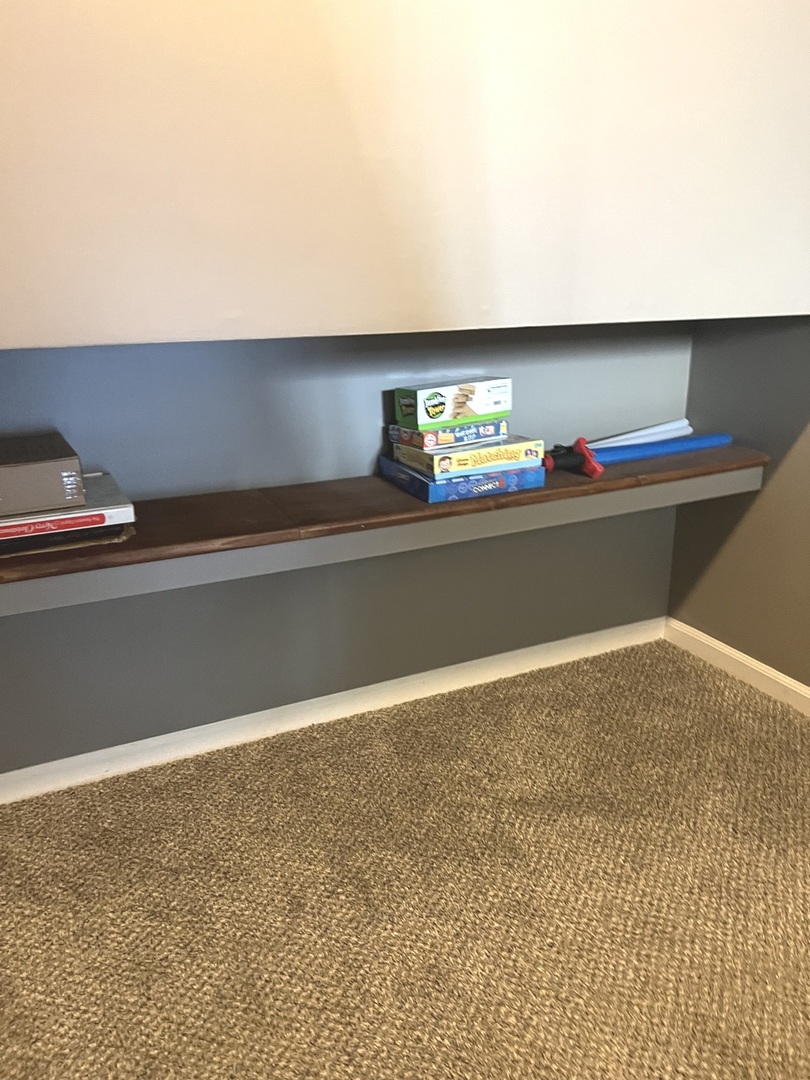 2233 Dawson Lane, Algonquin, IL 60102