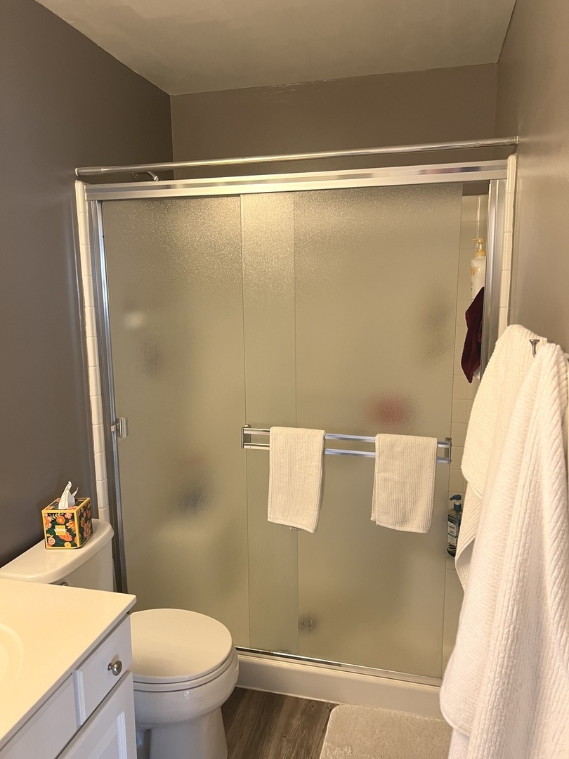 2233 Dawson Lane, Algonquin, IL 60102