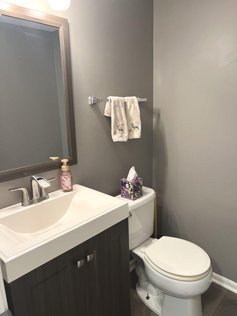 2233 Dawson Lane, Algonquin, IL 60102