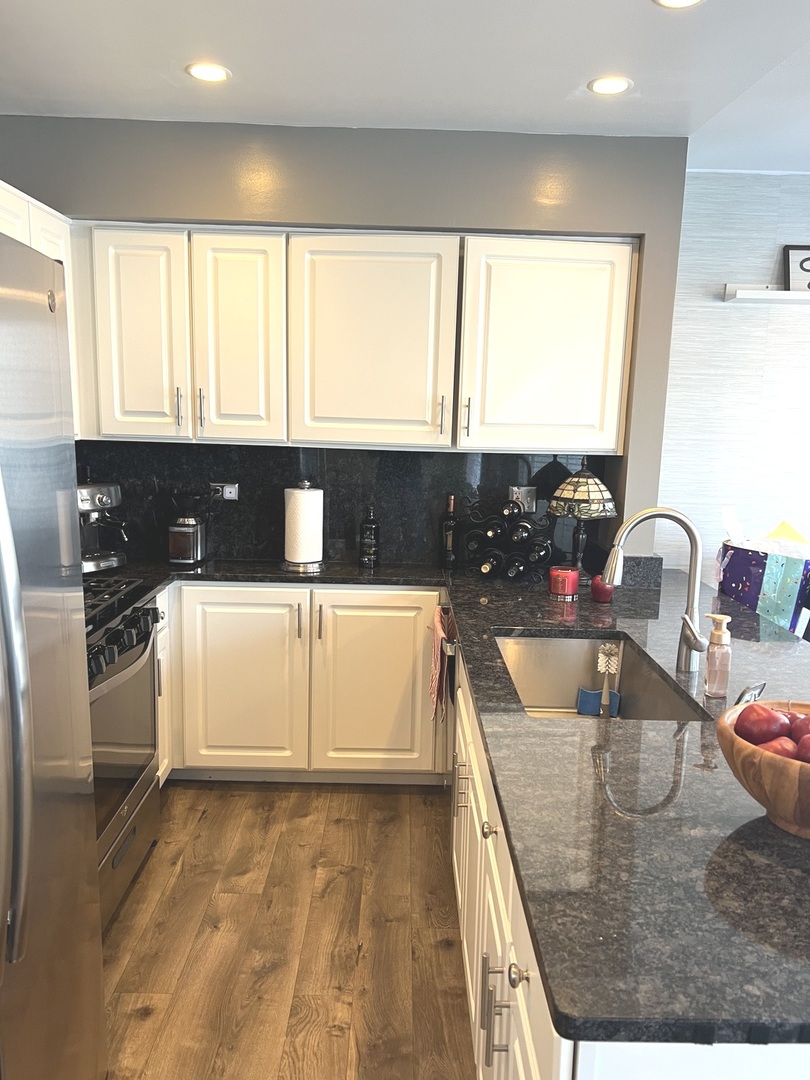 2233 Dawson Lane, Algonquin, IL 60102