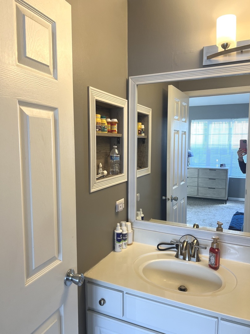 2233 Dawson Lane, Algonquin, IL 60102