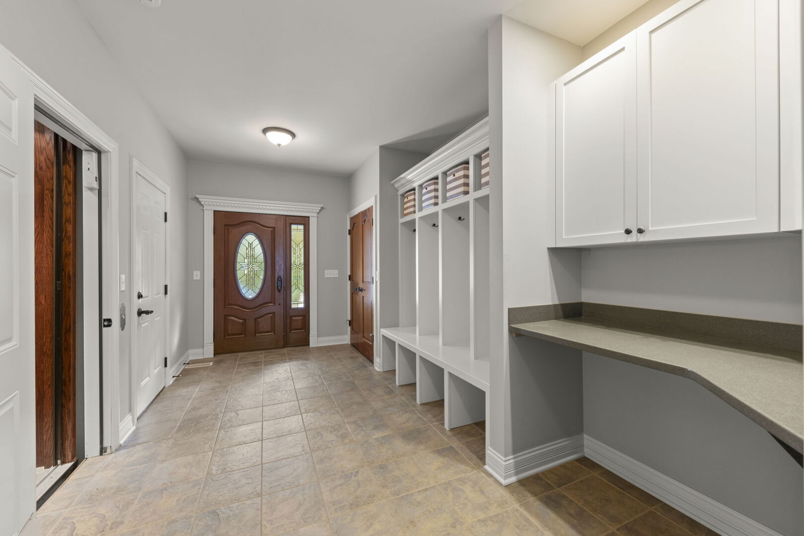 4947 Stonewall Avenue, Downers Grove, IL 60515