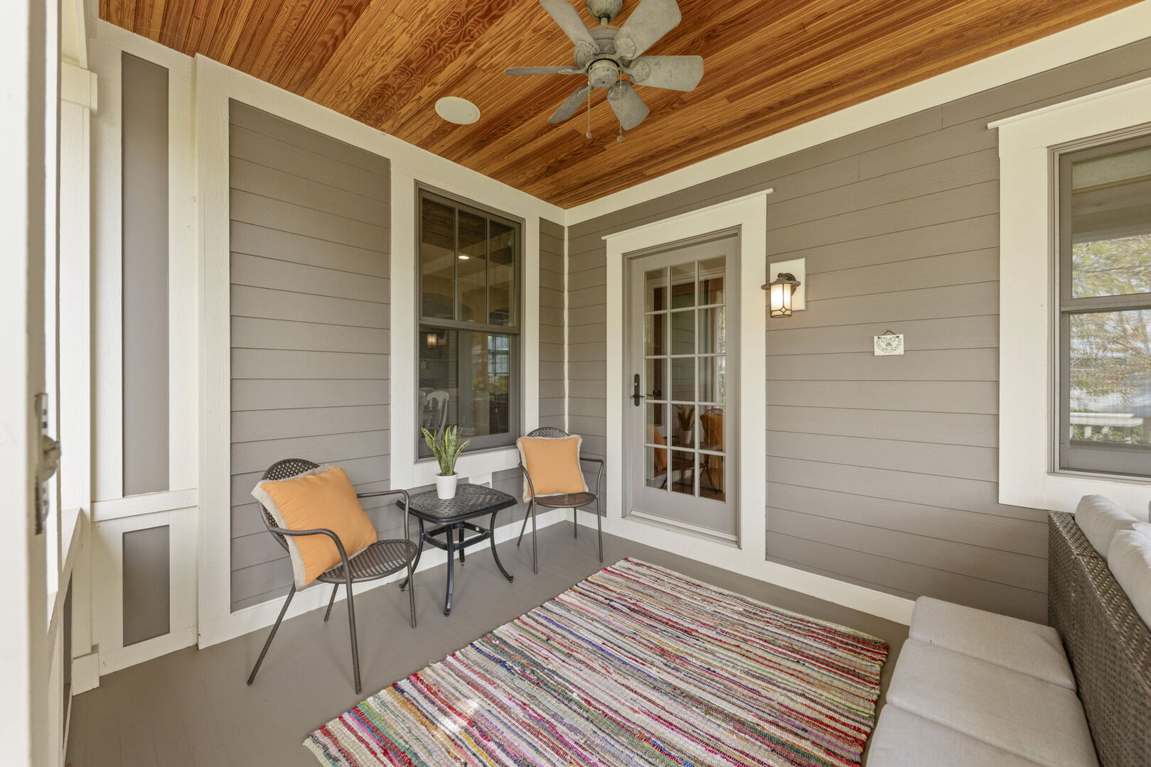 4947 Stonewall Avenue, Downers Grove, IL 60515