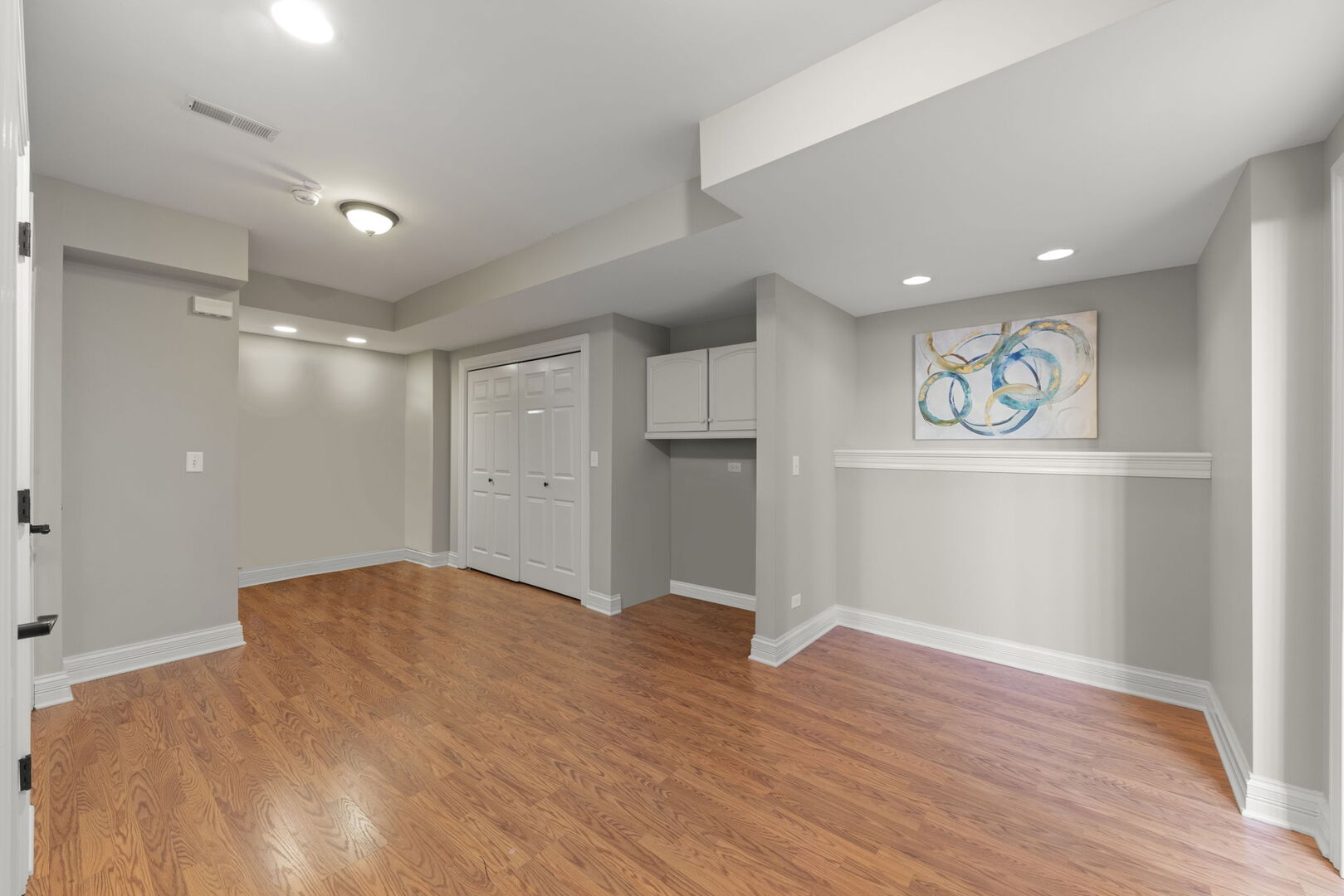 4947 Stonewall Avenue, Downers Grove, IL 60515