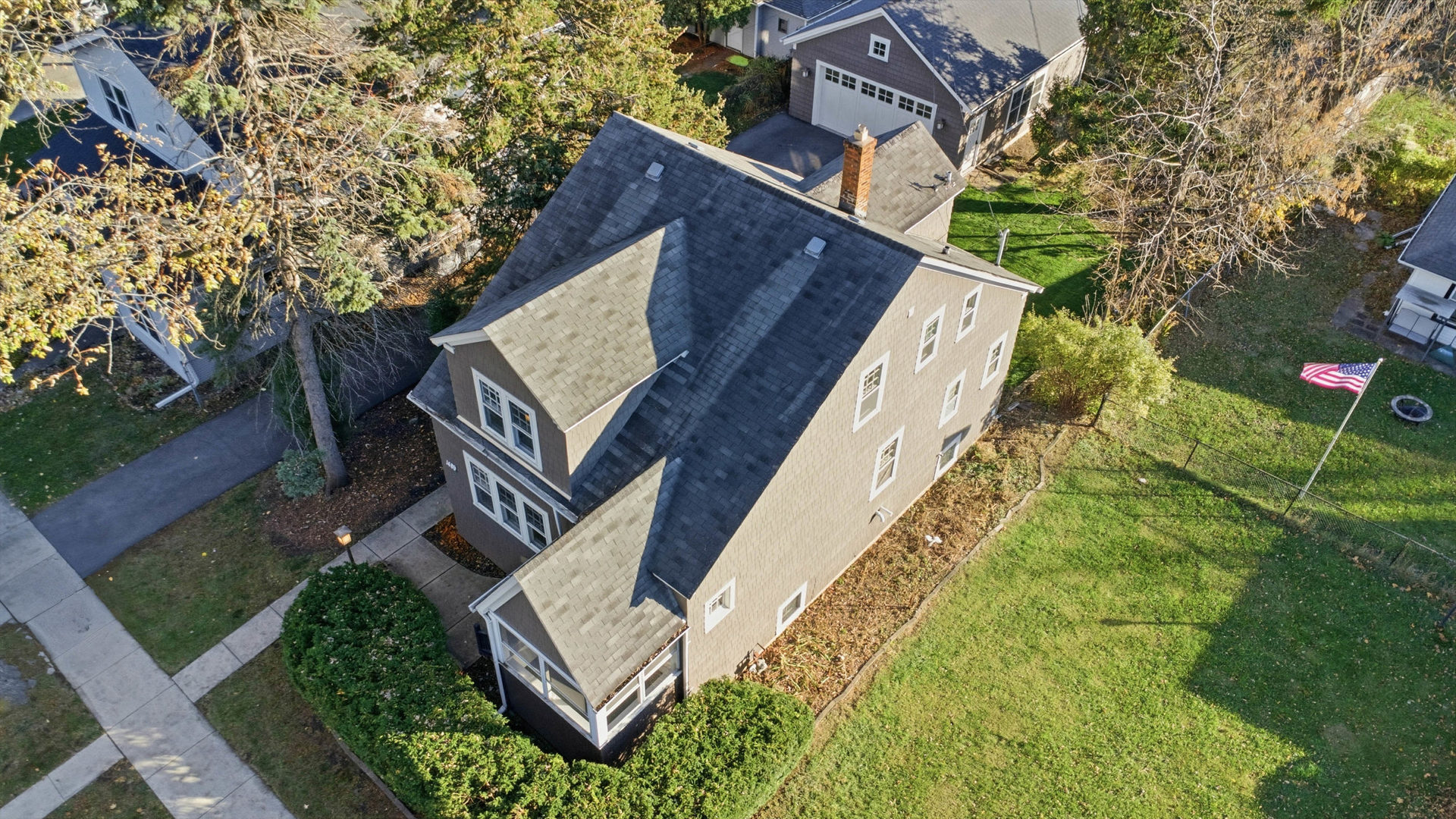 1489 E Algonquin Road, Des Plaines, IL 60016