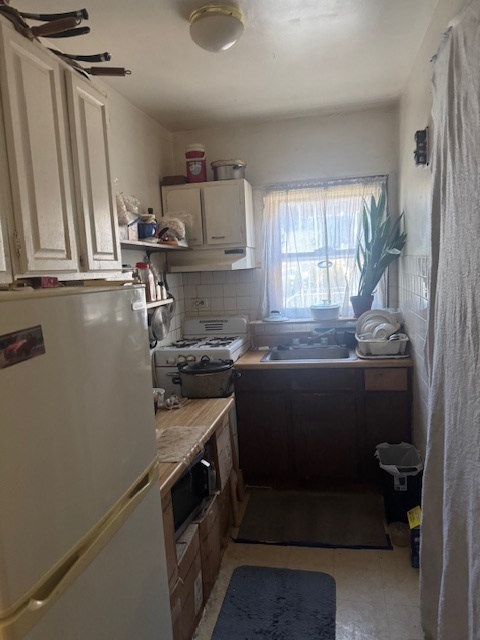 7120 W Highland Avenue, Chicago, IL 60631