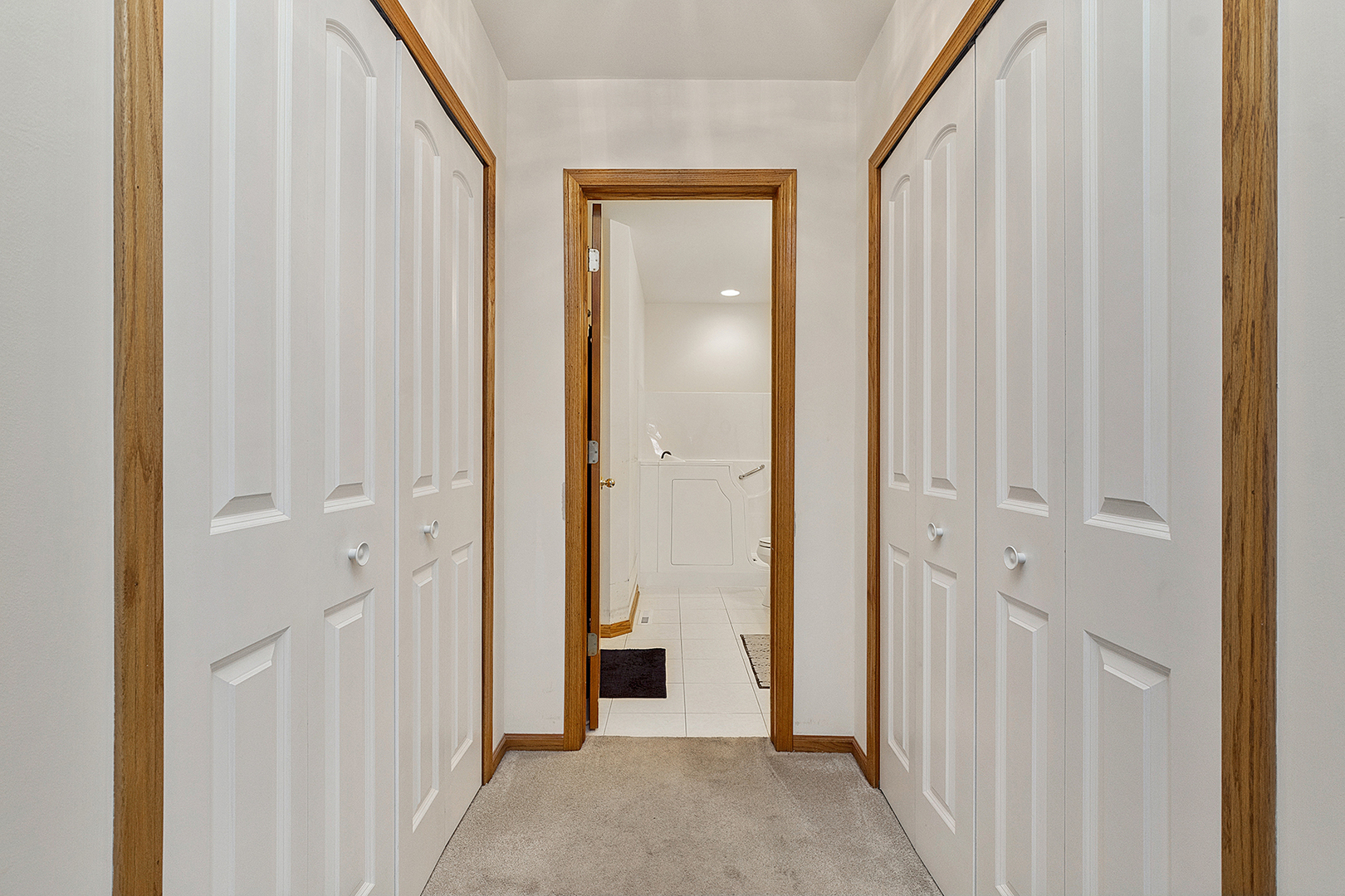 16300 Chickadee Circle, Orland Park, IL 60467