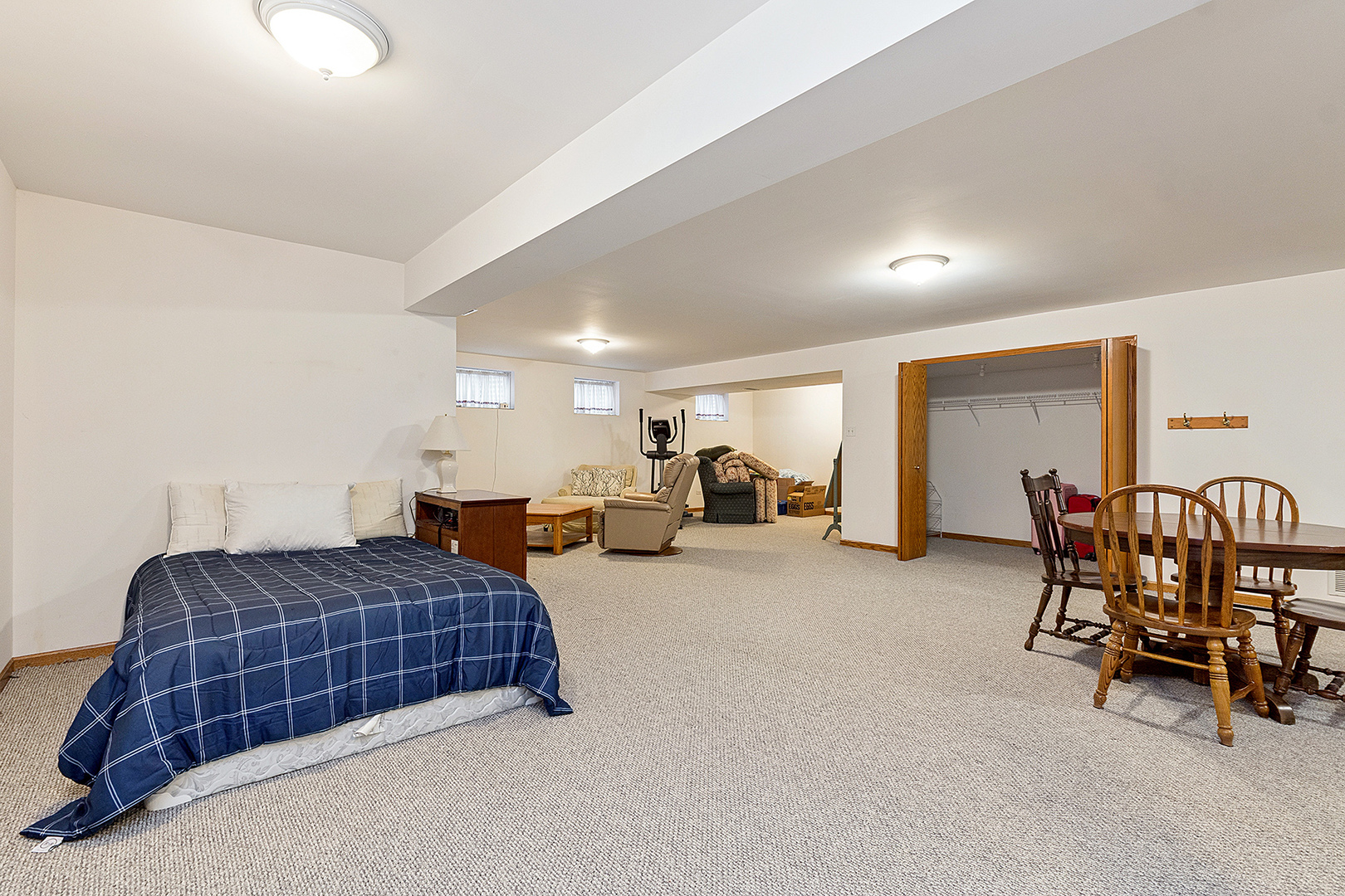 16300 Chickadee Circle, Orland Park, IL 60467