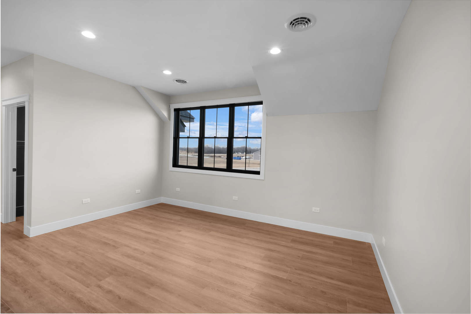 3 Beech Tree Place, Ottawa, IL 61350