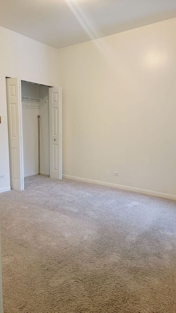 4053 S Calumet Avenue #3, Chicago, IL 60653