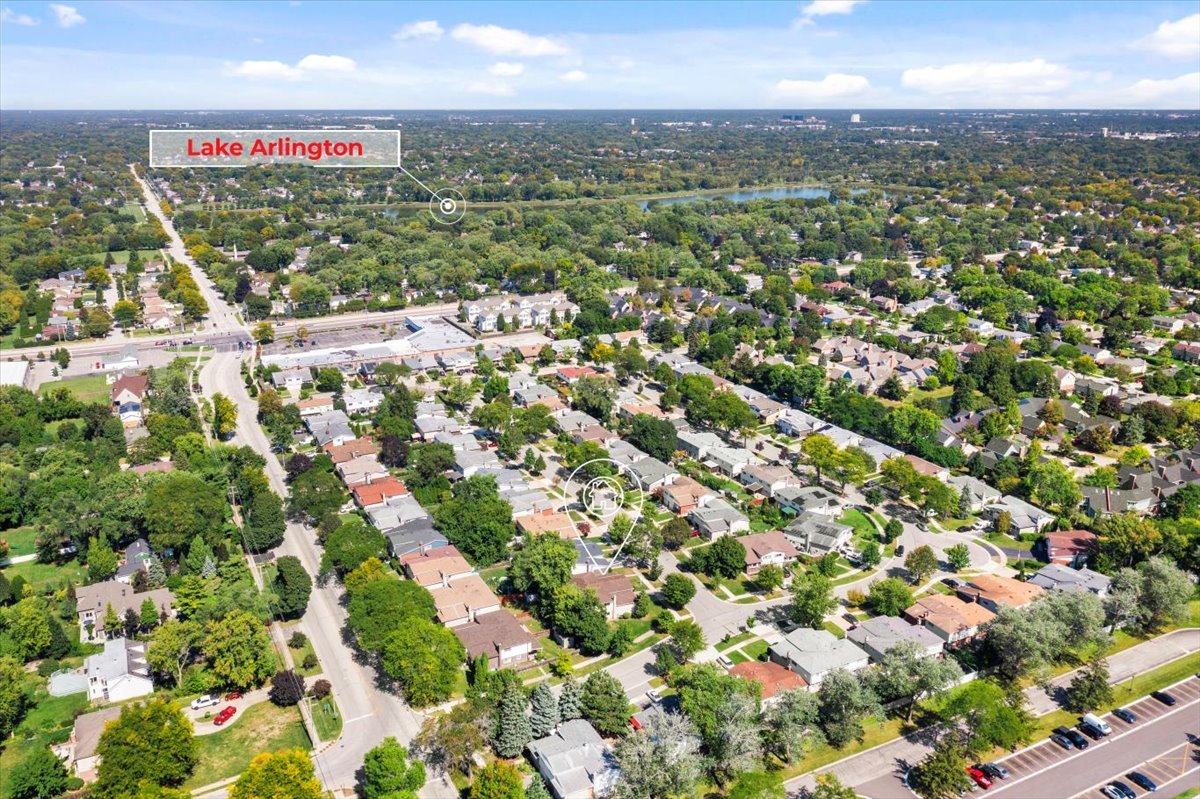 1702 N Drury Lane, Arlington Heights, IL 60004