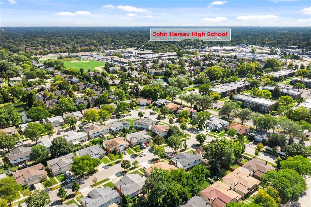 1702 N Drury Lane, Arlington Heights, IL 60004