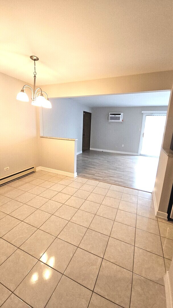 7540 W 111TH Street #3E, Worth, IL 60482