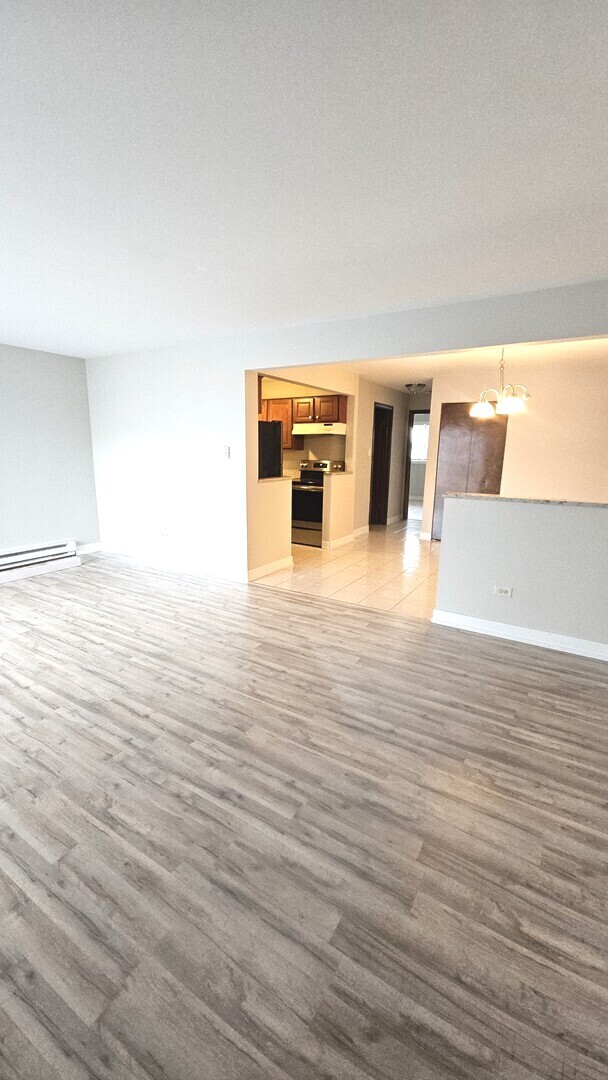 7540 W 111TH Street #3E, Worth, IL 60482