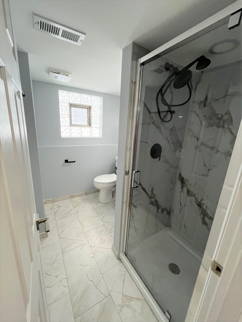 525 S Cherry Street, Itasca, IL 60143