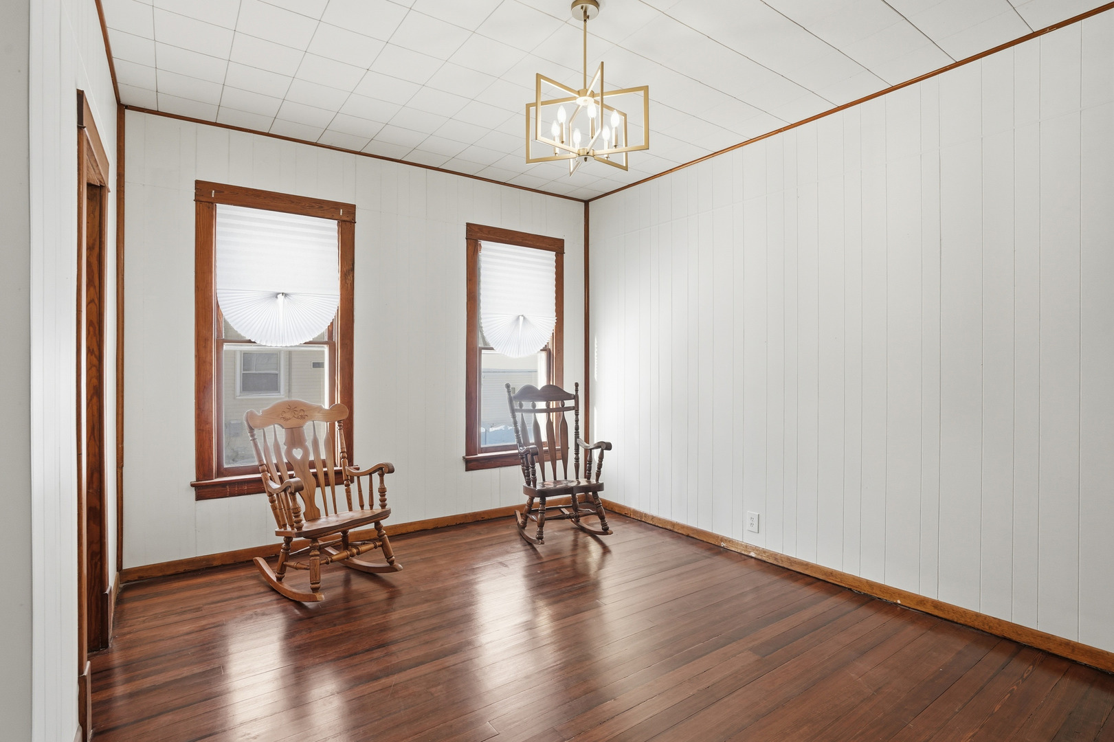 307 W Curtis Street, Grant Park, IL 60940