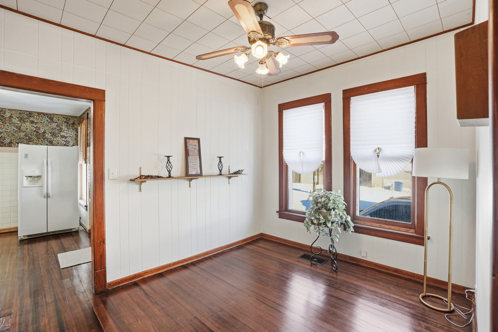 307 W Curtis Street, Grant Park, IL 60940