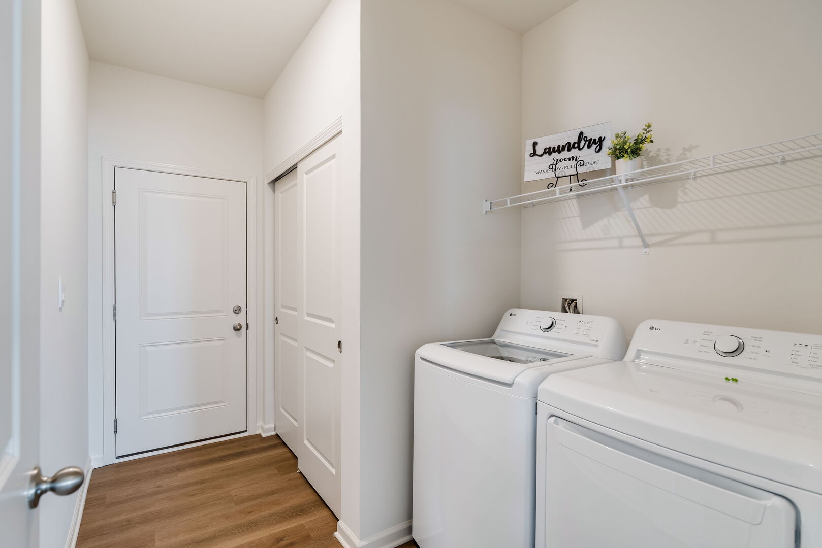 6417 Juniper Drive, Wonder Lake, IL 60097