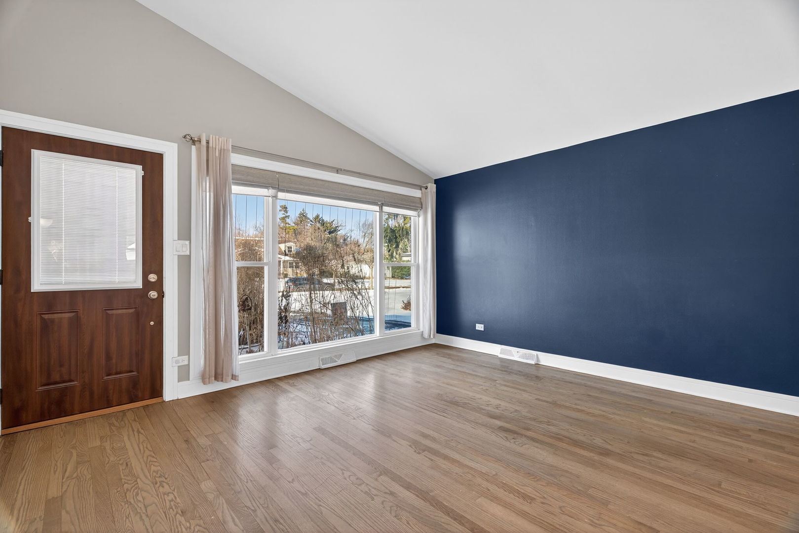 405 S Fairfield Avenue, Lombard, IL 60148