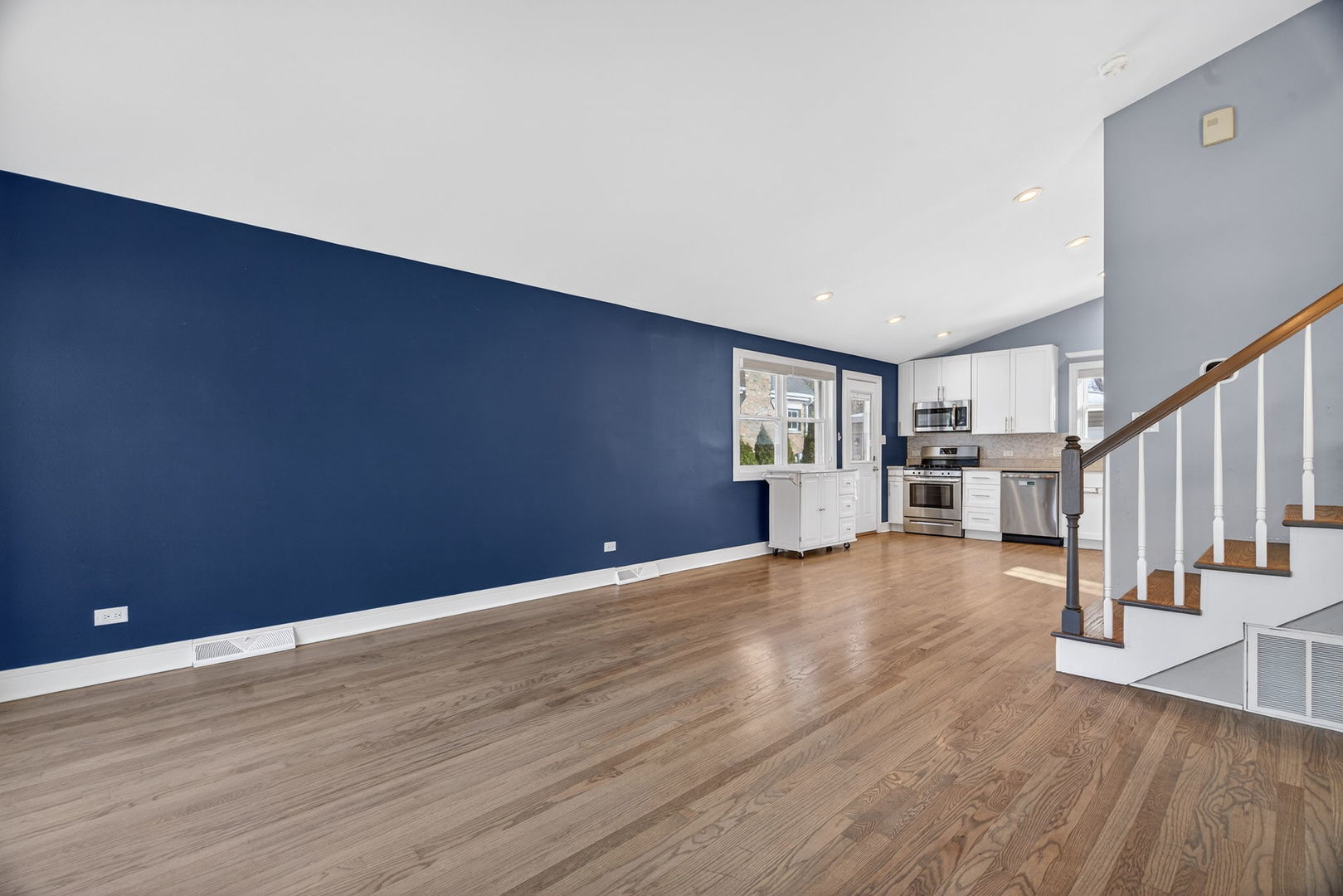 405 S Fairfield Avenue, Lombard, IL 60148