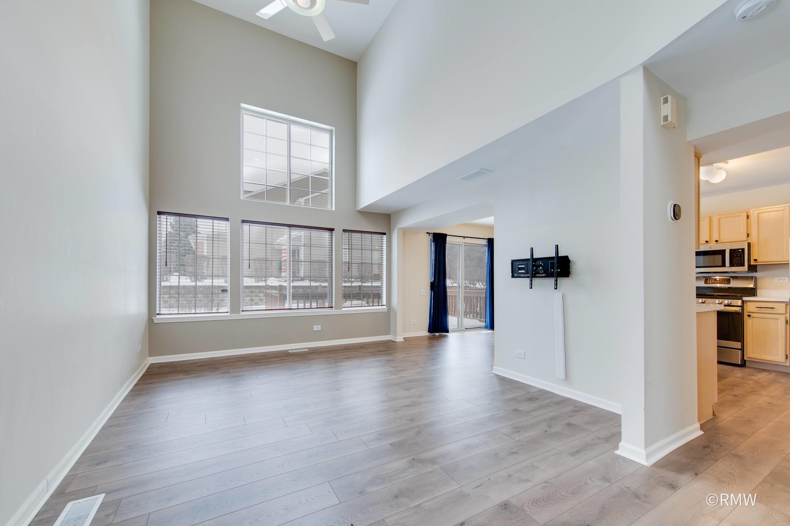 1223 Summersweet Lane, Bartlett, IL 60103