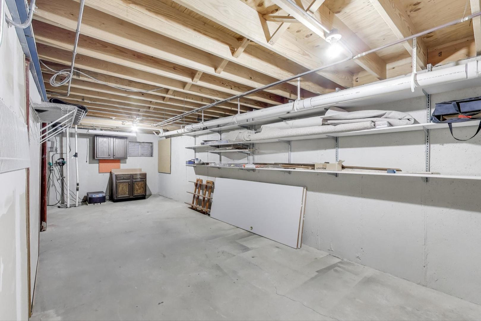 600 Ivy Court, Lake Zurich, IL 60047