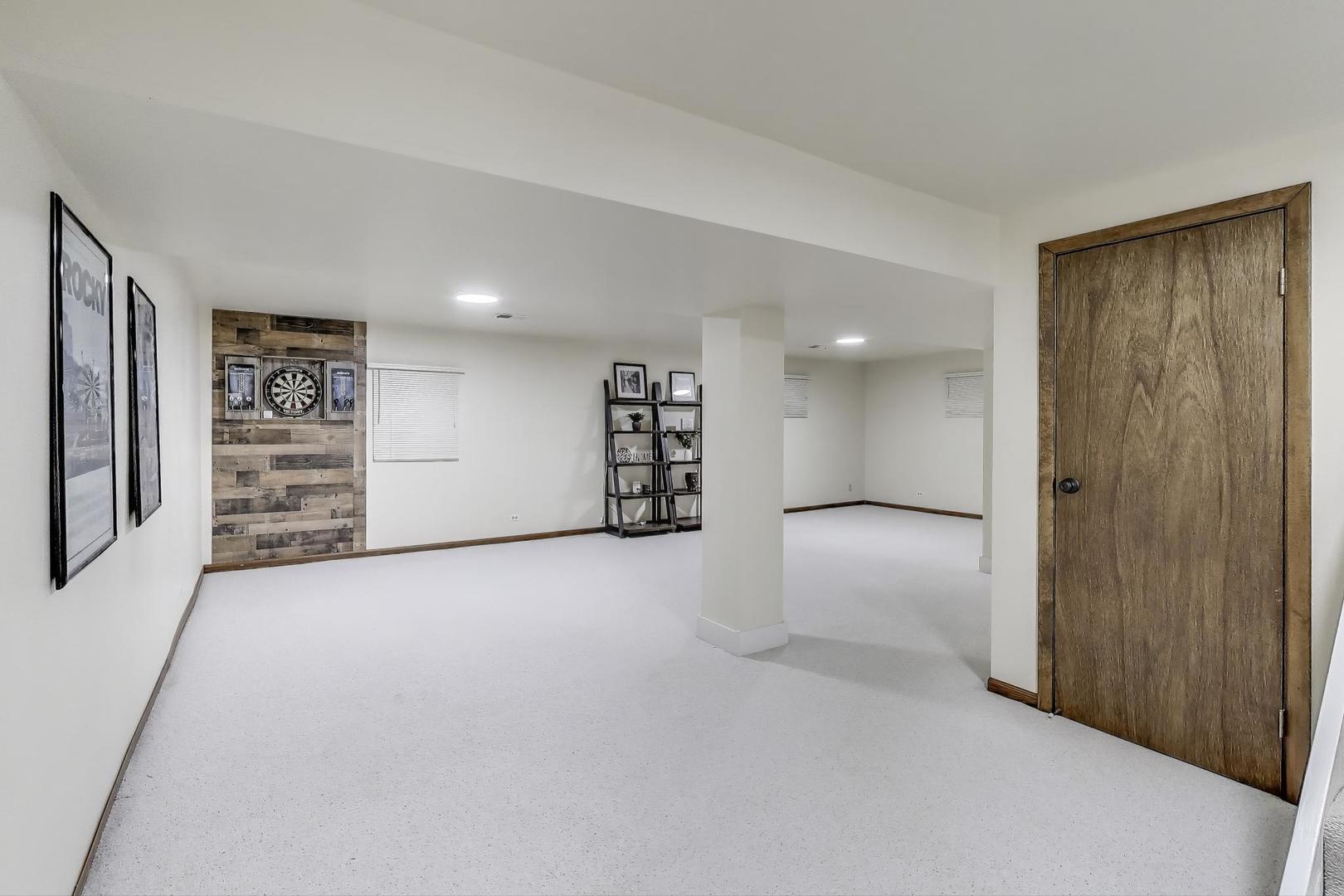 600 Ivy Court, Lake Zurich, IL 60047