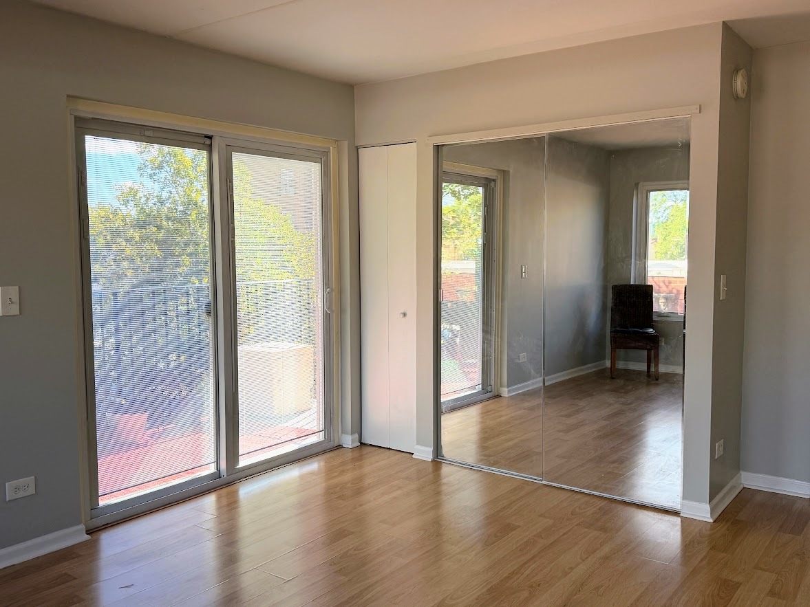 1041 Susan Collins Lane #402, Oak Park, IL 60302