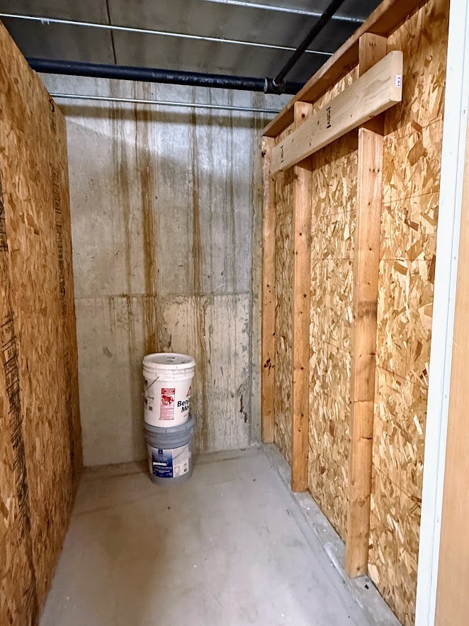 1041 Susan Collins Lane #402, Oak Park, IL 60302