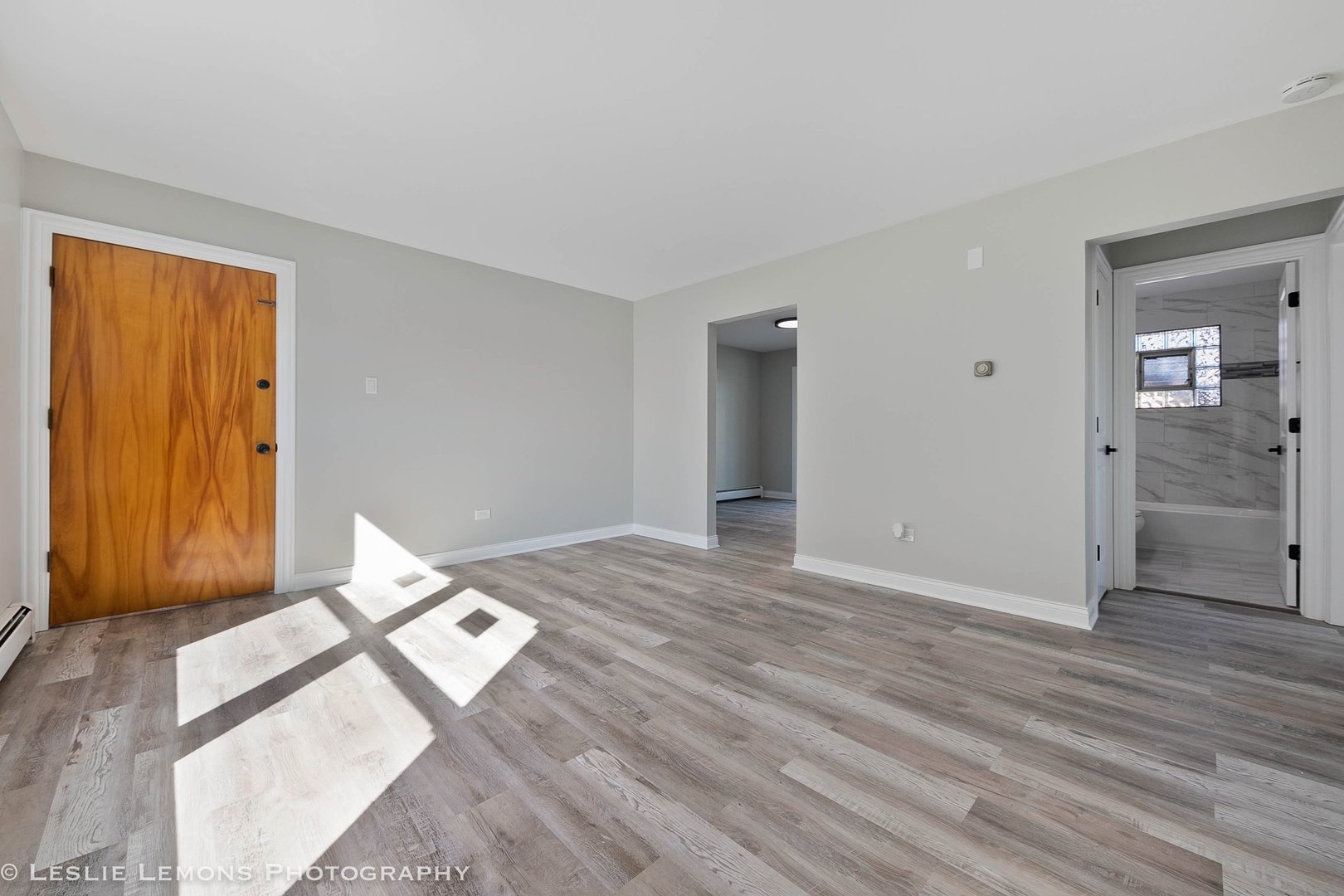 7653 S Roberts Road #1E, Bridgeview, IL 60455