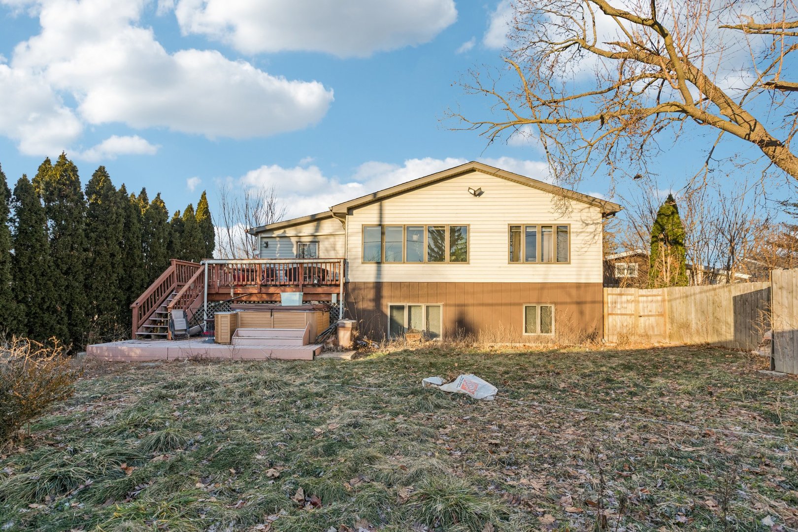 25283 W Timber Lane, Lake Villa, IL 60046