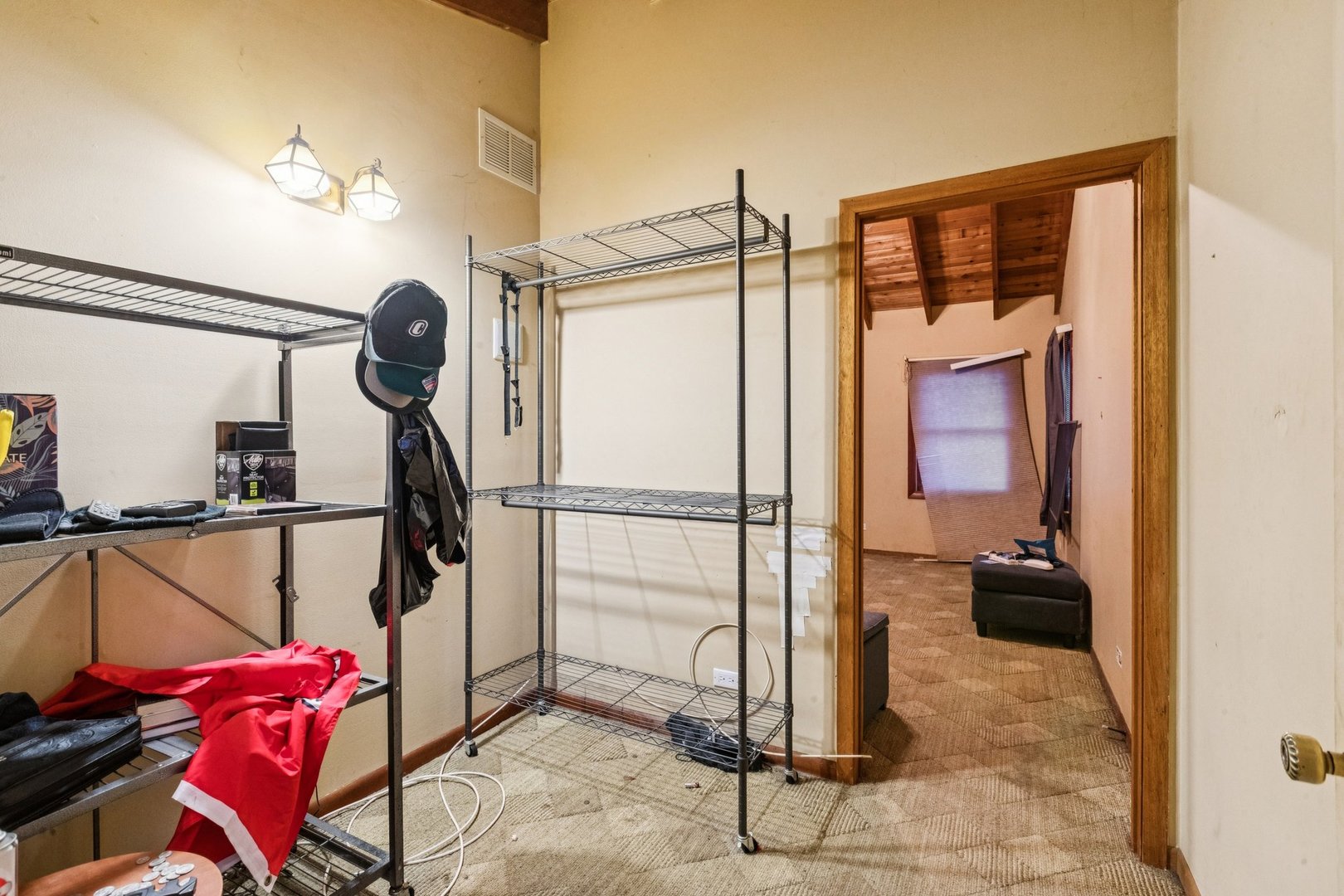 25283 W Timber Lane, Lake Villa, IL 60046