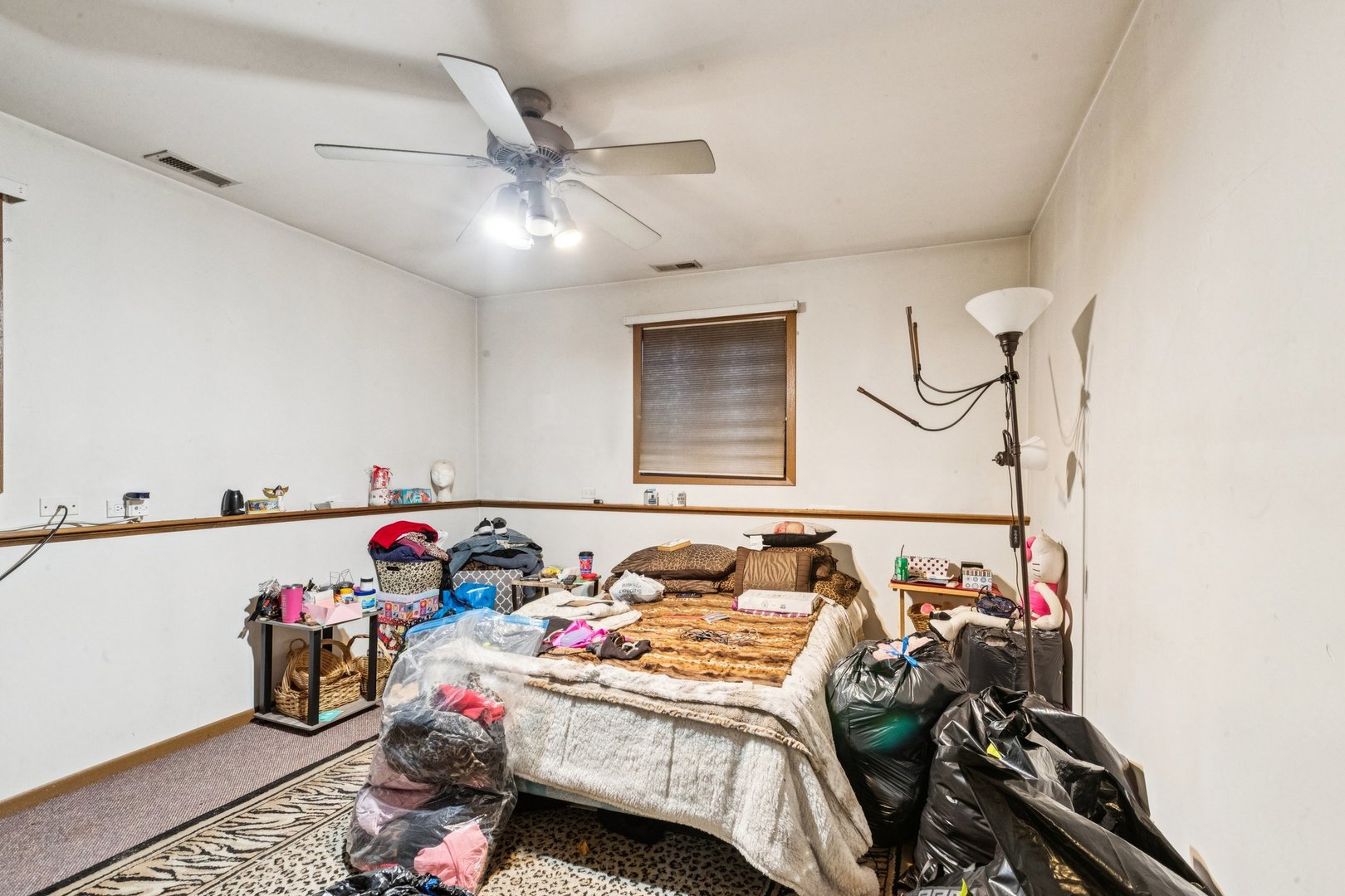 25283 W Timber Lane, Lake Villa, IL 60046