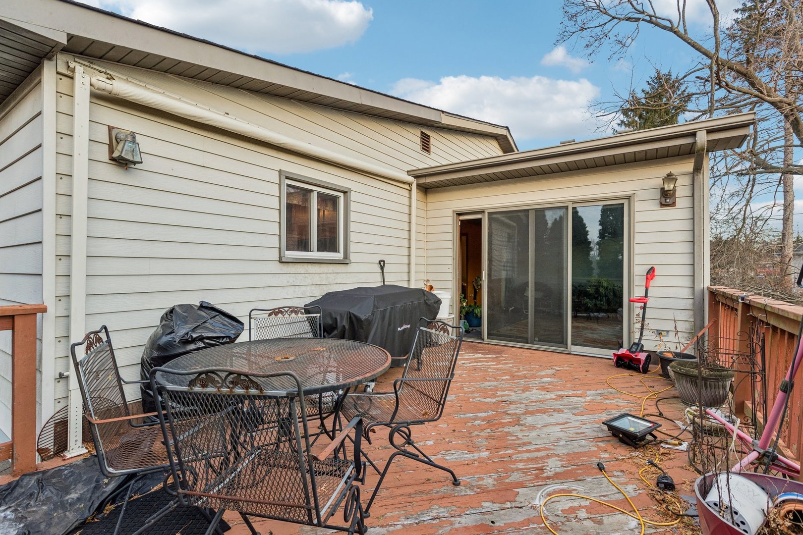 25283 W Timber Lane, Lake Villa, IL 60046