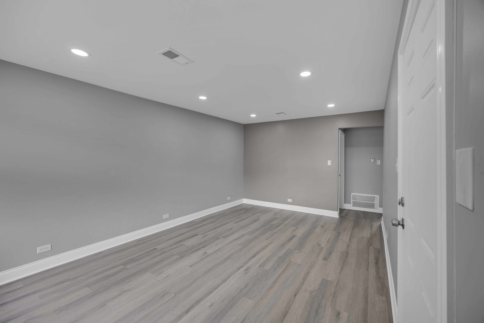 436 Hickory Street, Chicago Heights, IL 60411