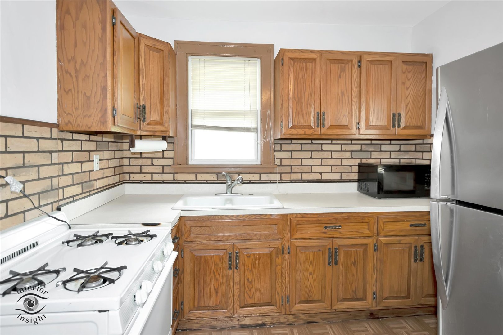 136 E 10th Street, Chicago Heights, IL 60411