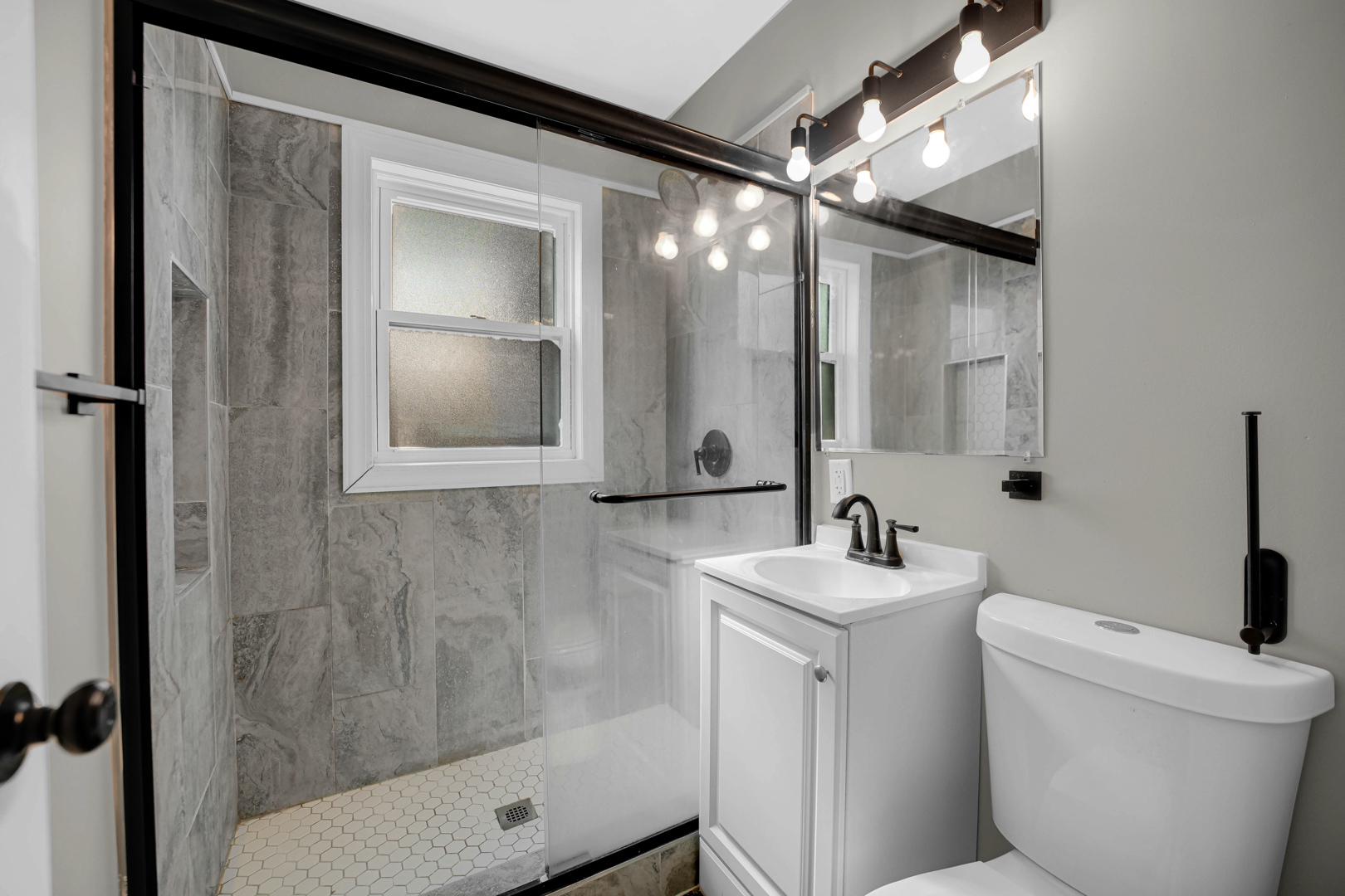 17926 Roy Street, Lansing, IL 60438