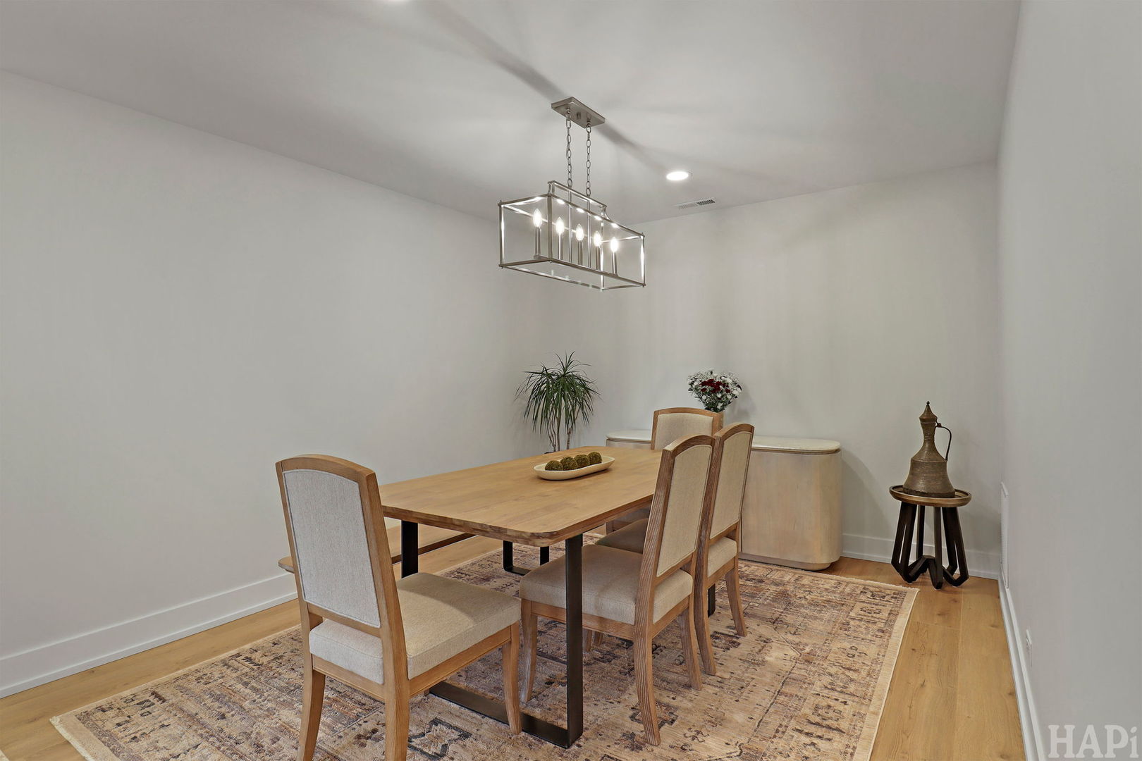 1200 W Northwest Highway #305, Mount Prospect, IL 60056