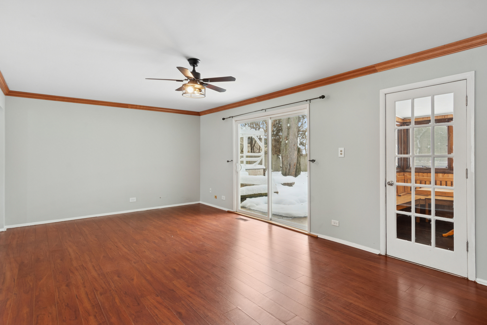 1902 N Washington Street, Wheaton, IL 60187