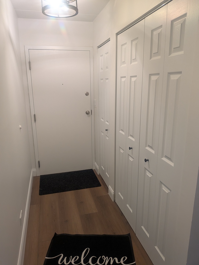 201 E Janata Boulevard #1A, Lombard, IL 60148