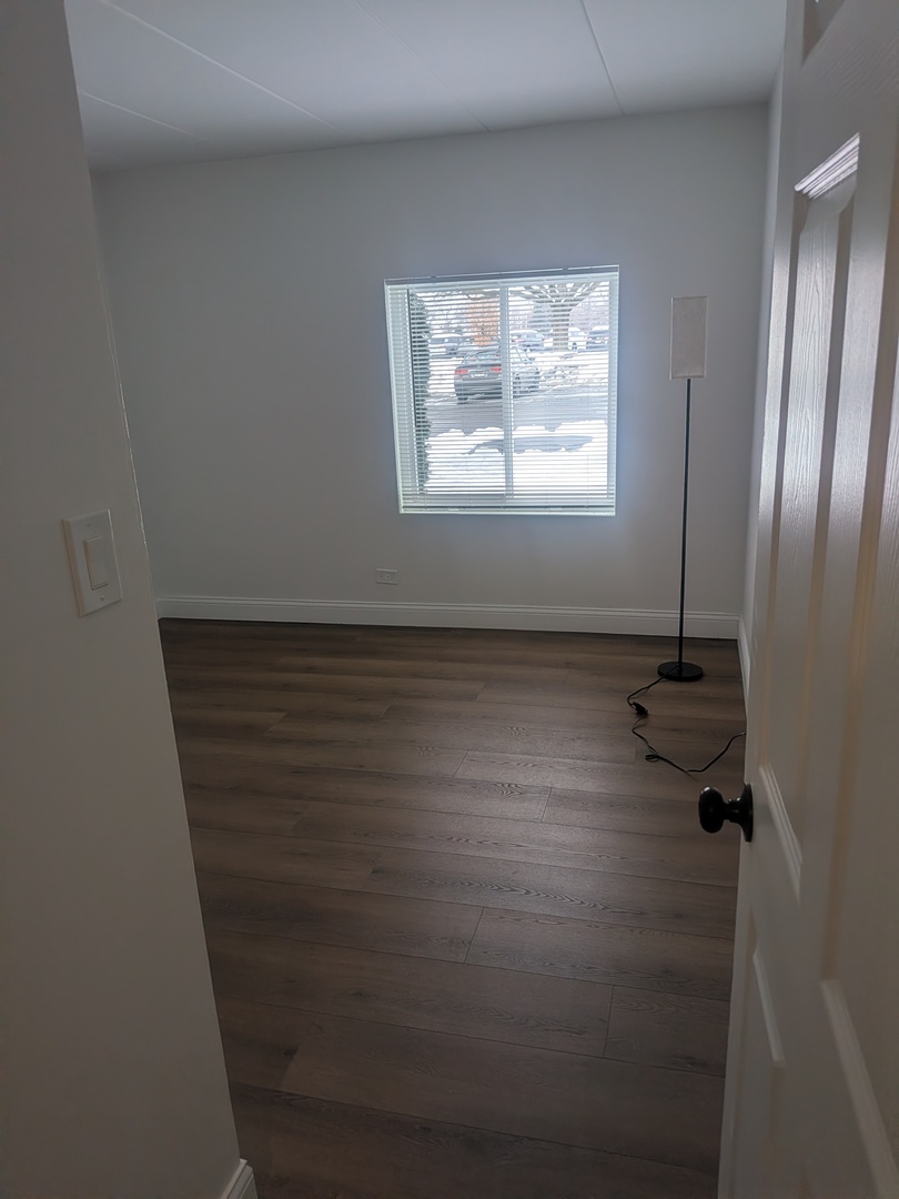 201 E Janata Boulevard #1A, Lombard, IL 60148