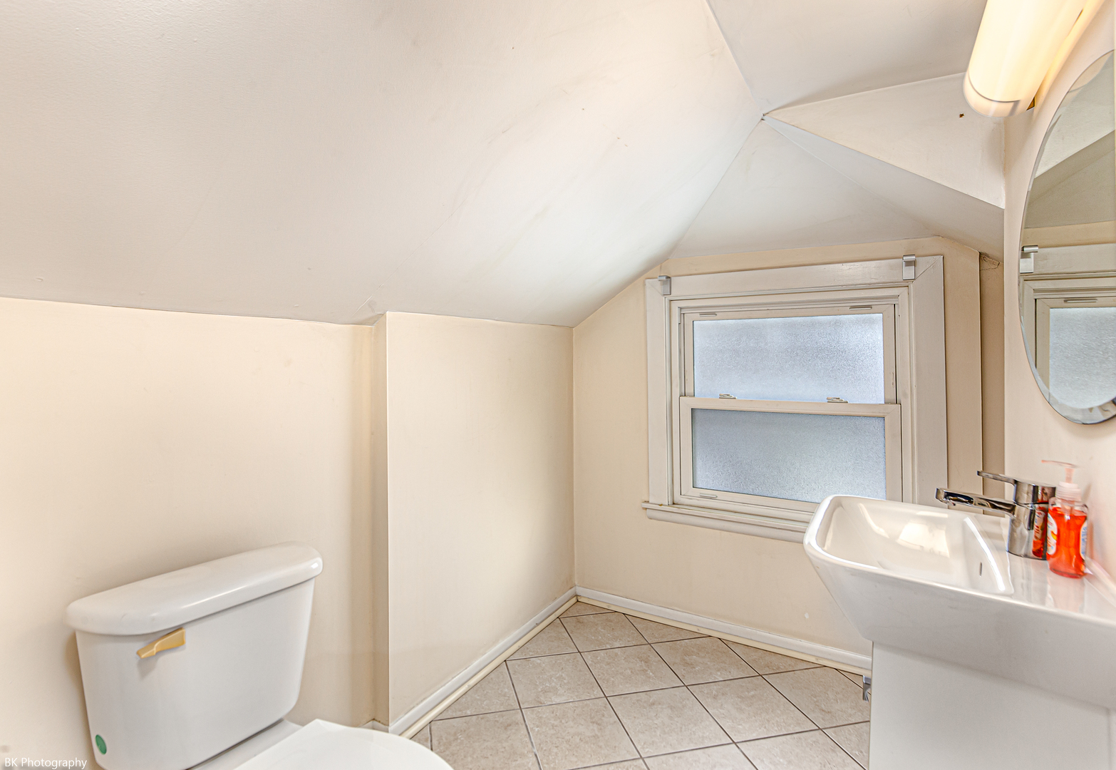 9801 WASHINGTON Avenue, Oak Lawn, IL 60453