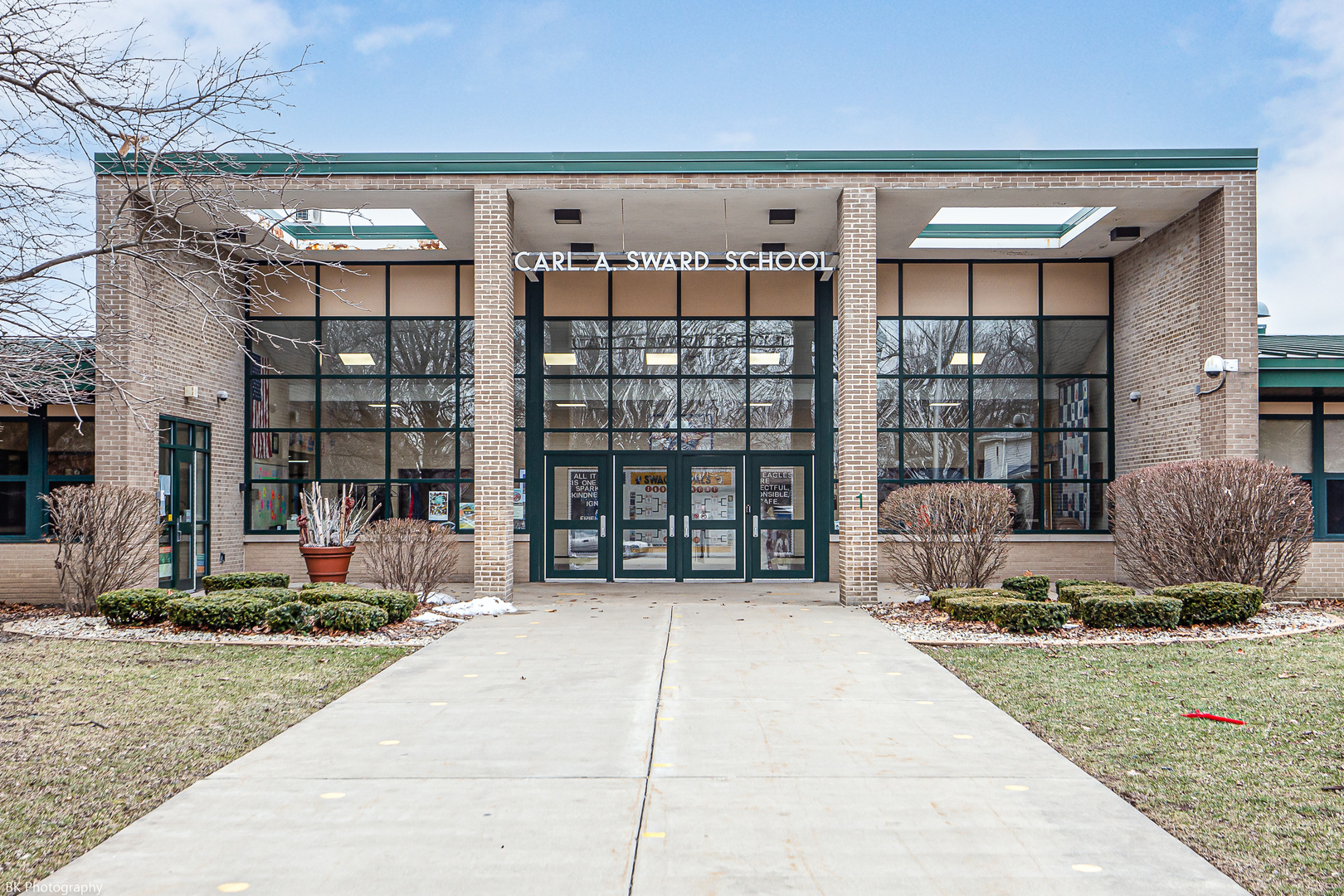 9801 WASHINGTON Avenue, Oak Lawn, IL 60453