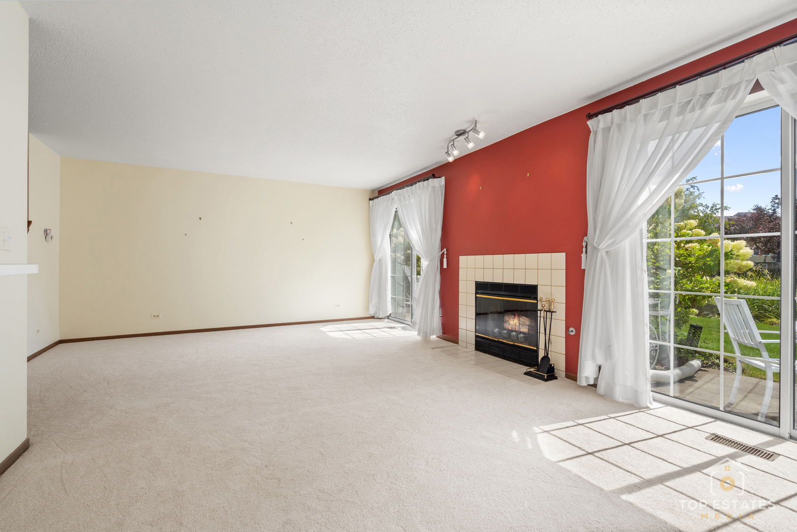 751 W Happfield Drive, Arlington Heights, IL 60004