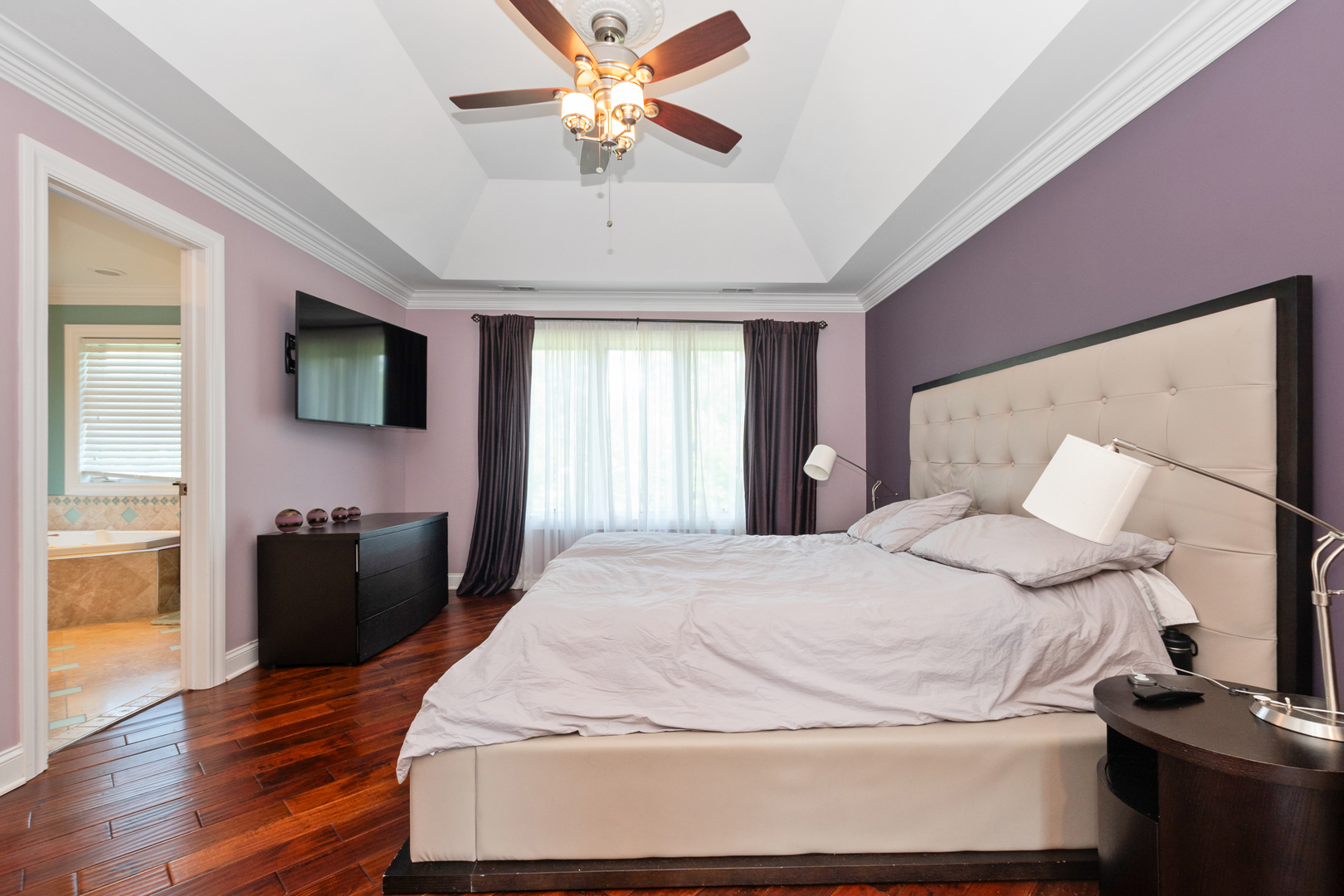 7715 VIRGINIA Court, Willowbrook, IL 60527